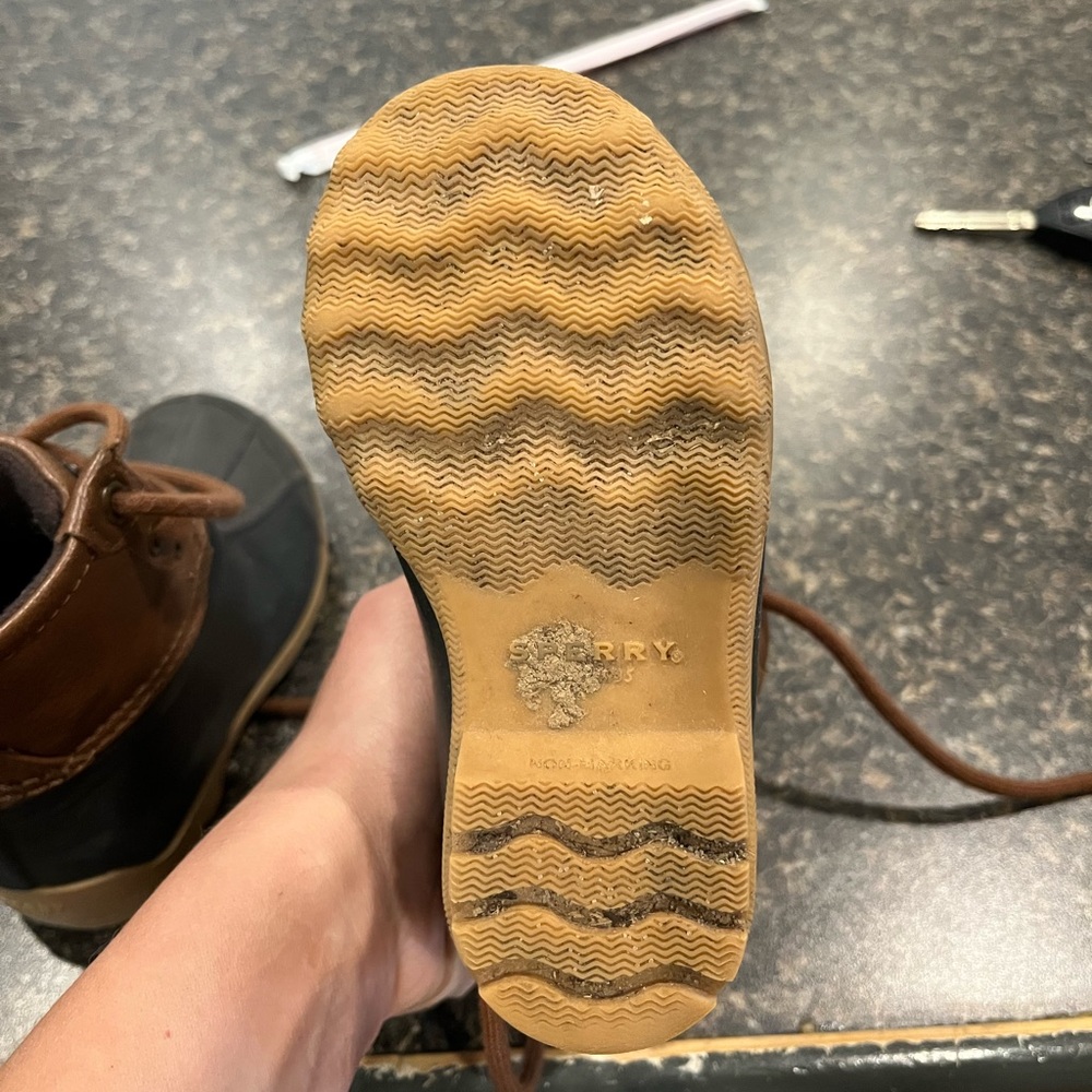 Sperry - Duck Boots - Picture 3 of 3